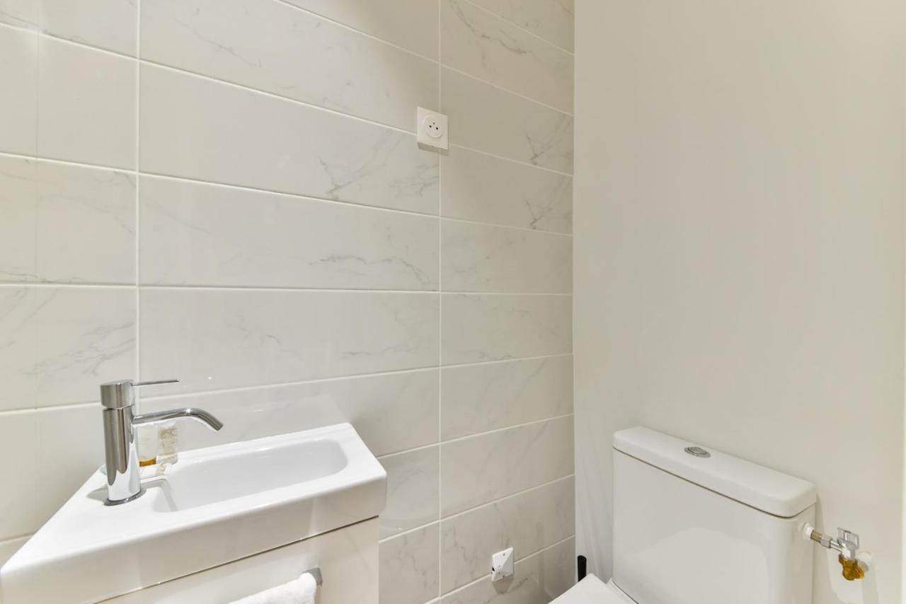 Апартаменты Luxury New Studio 2Pers/Champs Elysees/Ar Париж Экстерьер фото