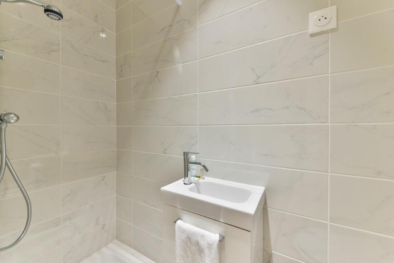 Апартаменты Luxury New Studio 2Pers/Champs Elysees/Ar Париж Экстерьер фото